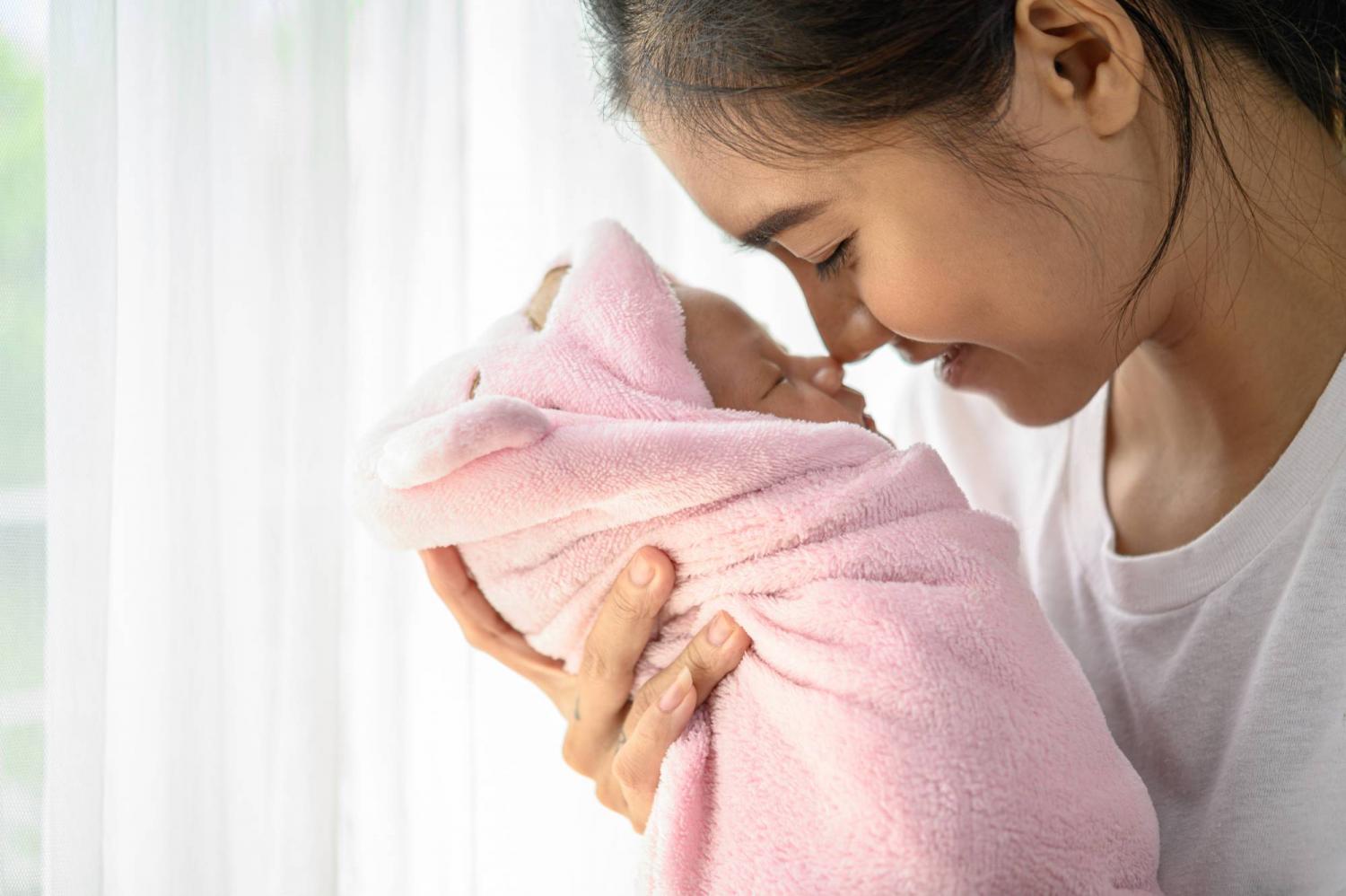 Madre y su bebé