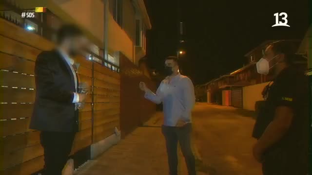 Perrita guardián impide que entren a su casa