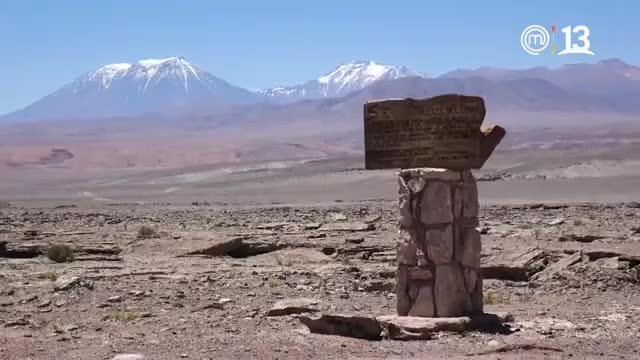 Claudio Iturra visitó un poblado atacameño