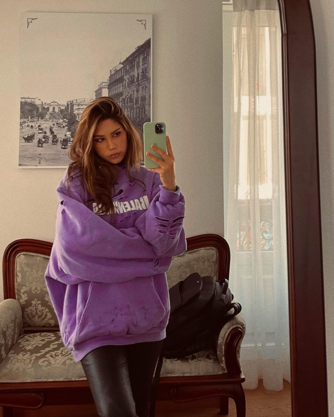 Constanza Ríos irrumpe con revelador bikinazo tras ruptura 