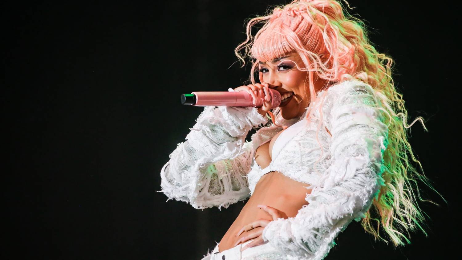 "Renuncio": Los polémicos mensajes de Doja Cat tras ser funada en Paraguay