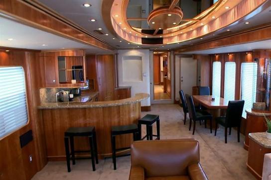 Conoce la extravagante casa rodante con la que Leonardo DiCaprio evita los hoteles 