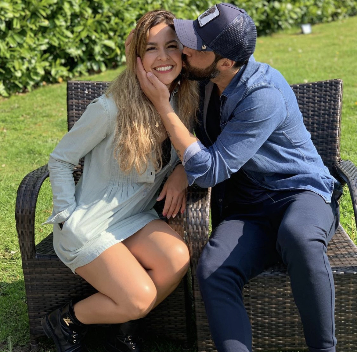 Carla Pardo y Claudio Bravo