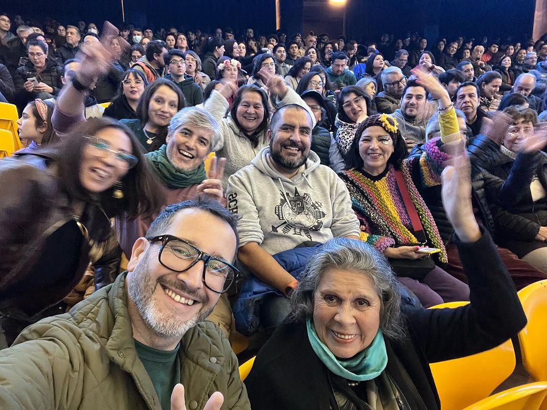 Eduardo Fuentes asistió a un concierto con su suegra