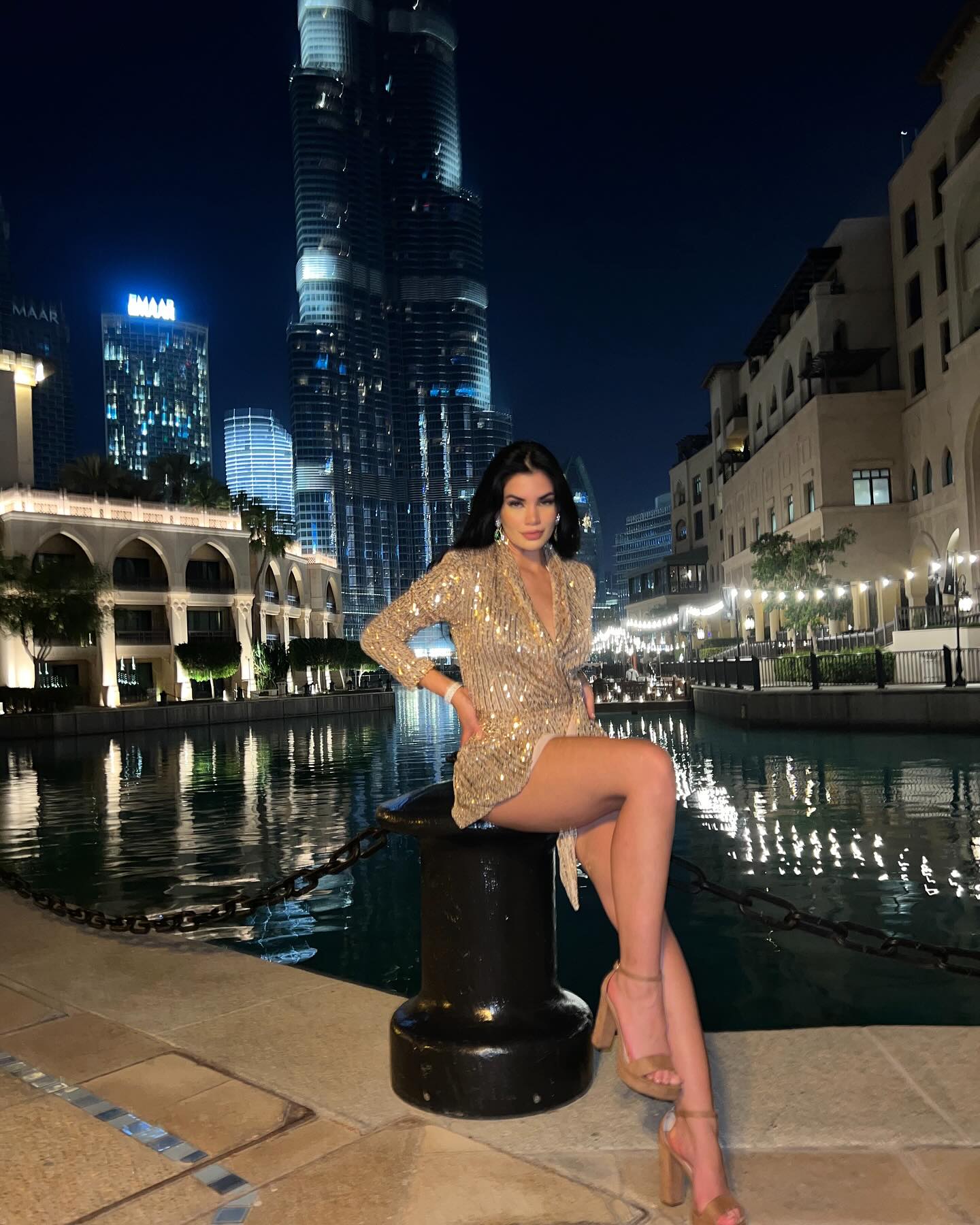 Samantha Batallanos - Instagram