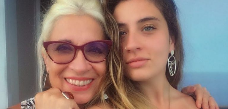 La actriz Loreto Valenzuela y su hija Luciana Ibáñez | Facebook.