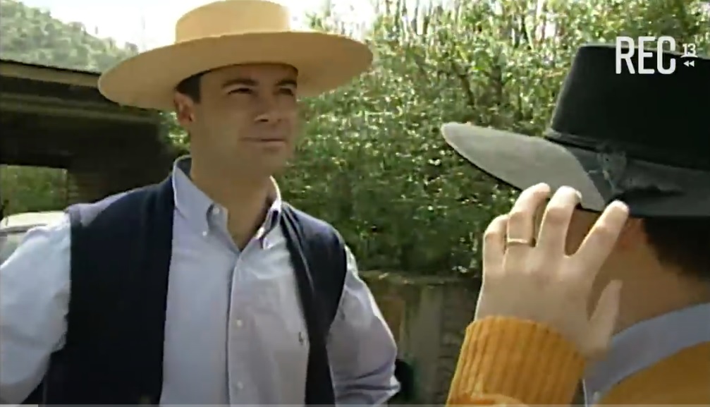 Recordando el Episodio de "El Triciclo" en el que Felipe Camiroaga Mostró Sus Campo