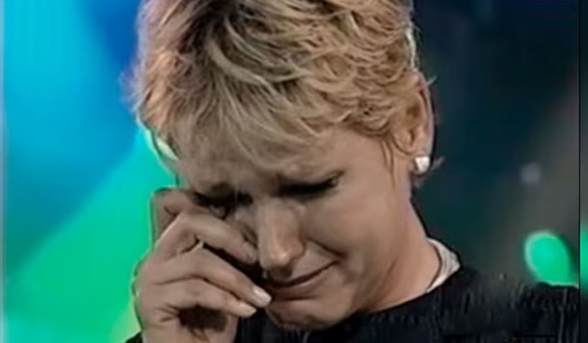 El incómodo momento que vivió Xuxa frente al monstruo de Viña 2000