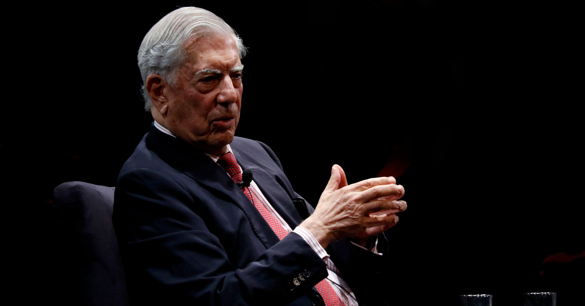 Mario Vargas Llosa en Chile / Agencia Uno