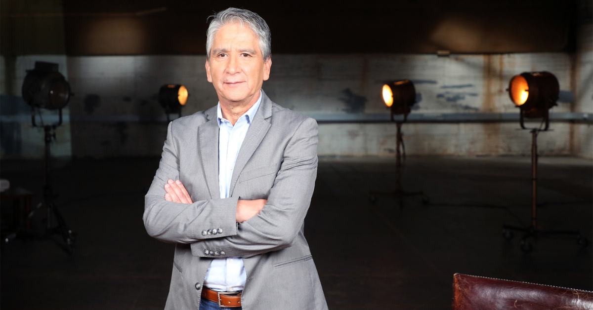 Emilio Sutherland es el conductor de Grandes Reportajes del 13