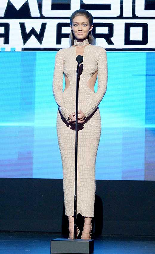gigi_hadid_seis_looks_american_music_awards_6a