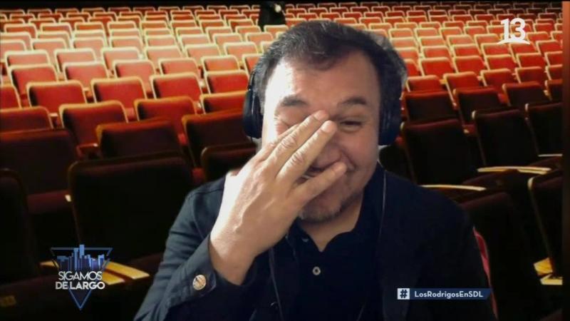 Rodrigo Muñoz llora con mensaje de sus hijas