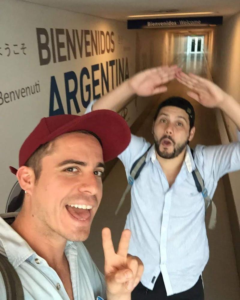 Nicolás Brown y su pololo apuestan por emprendimiento de pastas