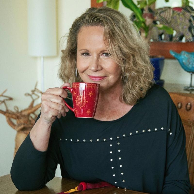 Eli de Caso debuta en el modelaje a los 60 años