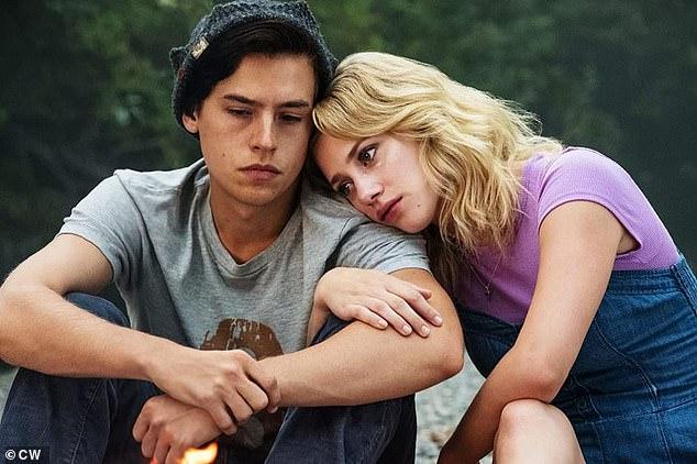 lili y cole en riverdale