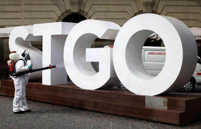 Santiago y Estación Central salen de cuarentena