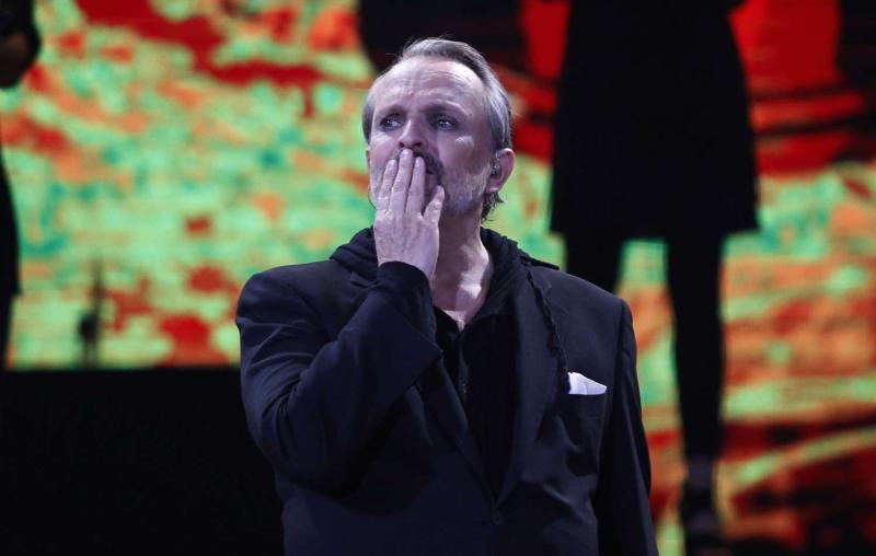 “Que nos dejen vivir”: Miguel Bosé en contra del uso de mascarillas