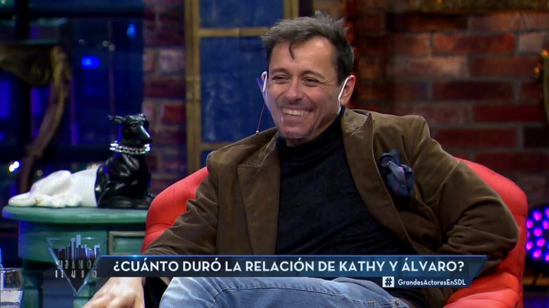 Álvaro Morales se sincera sobre su pololeo con Kathy Salosny