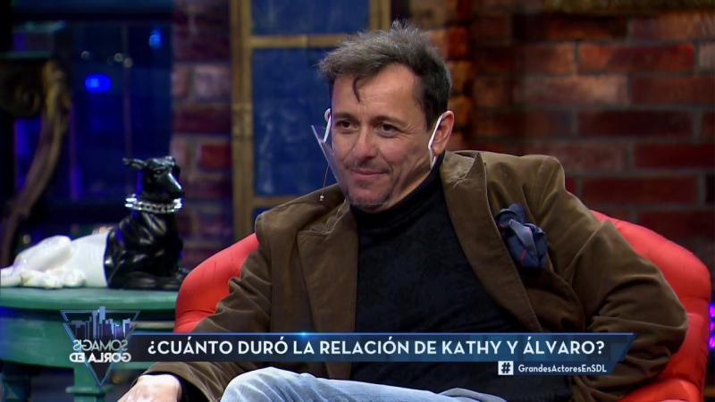 Álvaro Morales se sincera sobre su pololeo con Kathy Salosny