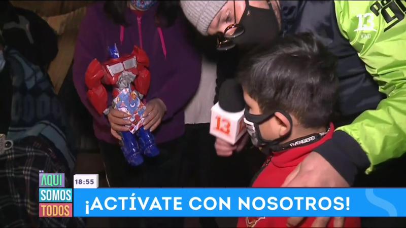 Aquí somos todos: Niño dona su juguete favorito a menor sin casa