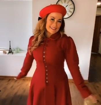 Cathy Barriga llama la atención luciendo como “Candy”