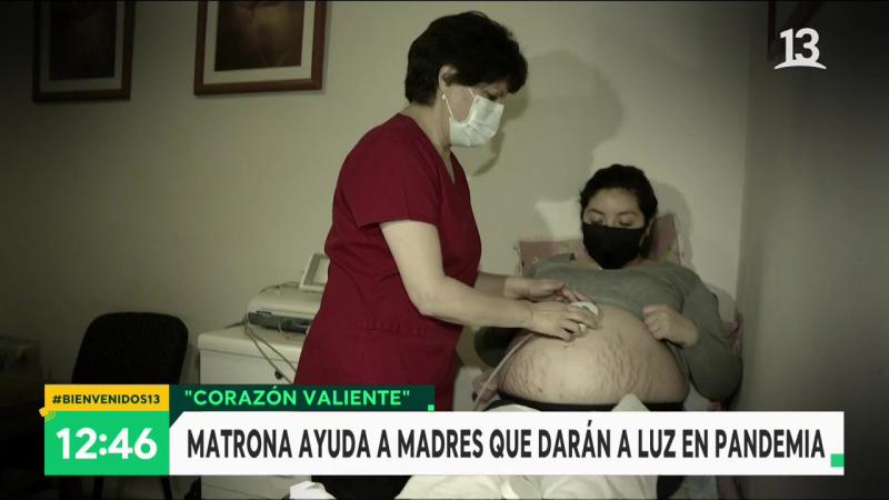 Marisol lleva 38 años como matrona