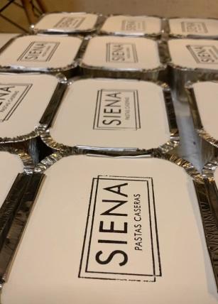 Nicolás Brown y su pololo apuestan por emprendimiento de pastas