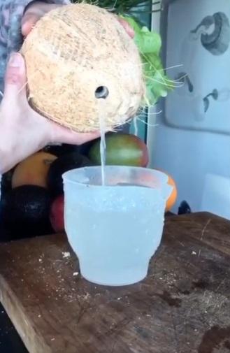 De piña a frutillas: Roxana Muñoz muestra lo que ha comido tras ayuno