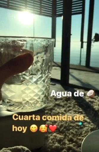 De piña a frutillas: Roxana Muñoz muestra lo que ha comido tras ayuno