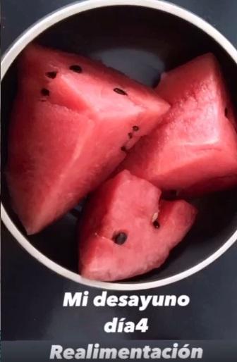 De piña a frutillas: Roxana Muñoz muestra lo que ha comido tras ayuno