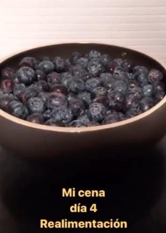 De piña a frutillas: Roxana Muñoz muestra lo que ha comido tras ayuno