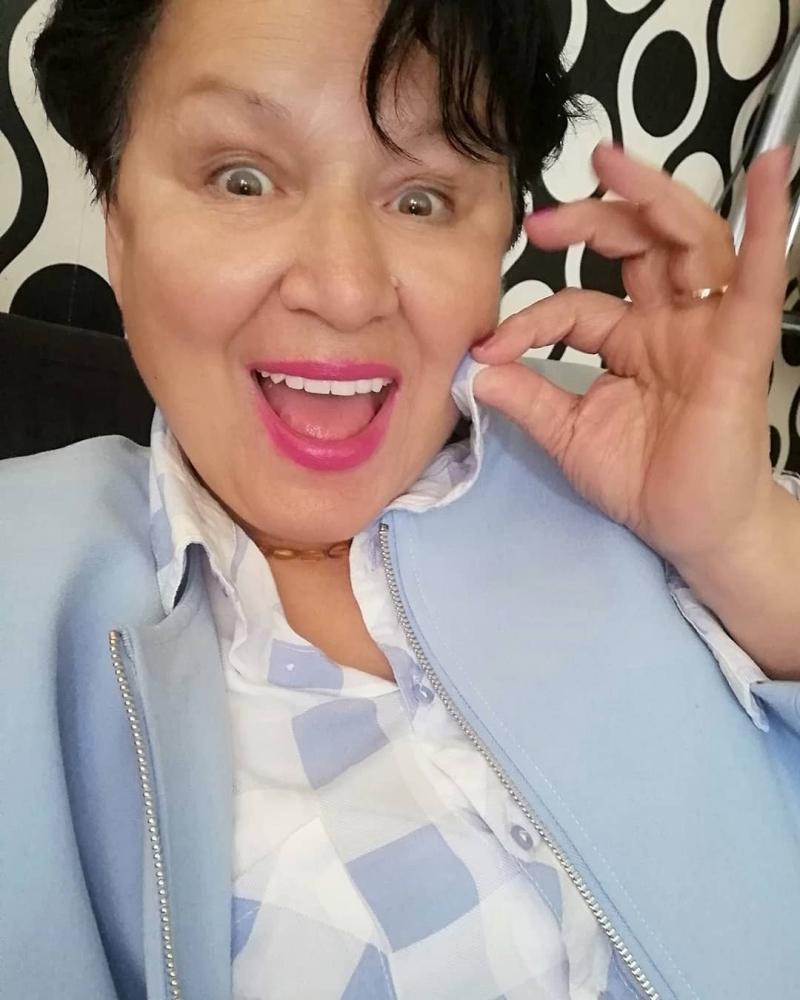 Cathy Barriga sorprende con foto de su mamá: son iguales