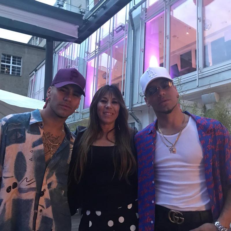 Mamá de los Power Peralta cautiva en video con sus hijos