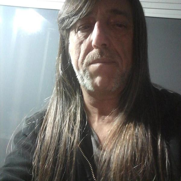 Chavo del 8 metalero