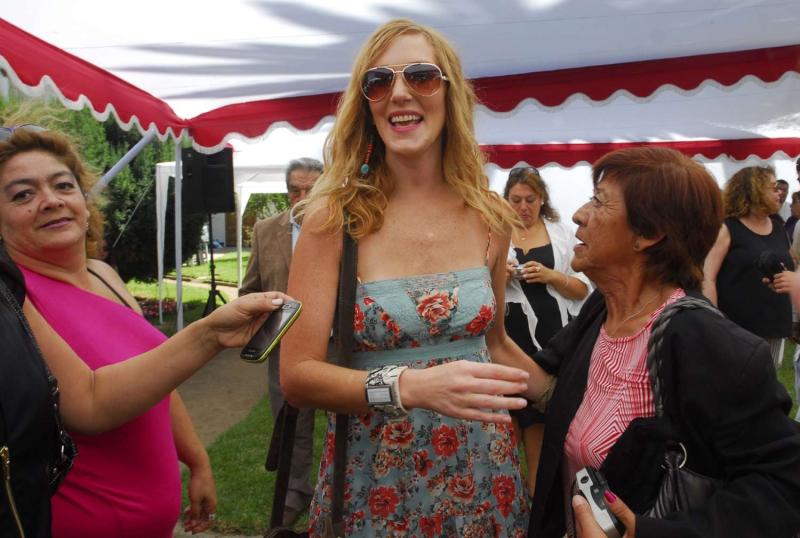 Hijo de Catalina Pulido fue detenido por agredir a conserje y guardia