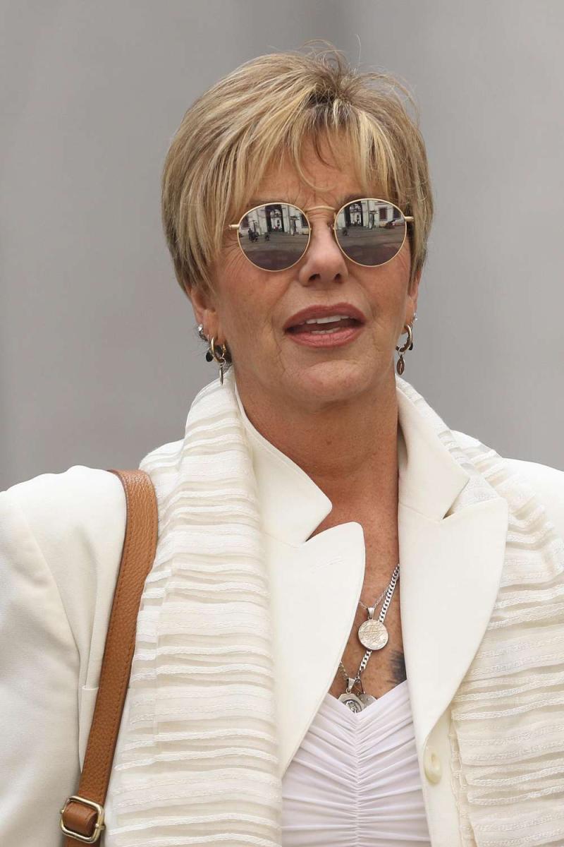 Paulina Nin ayuda a las ollas comunes en Cerro Navia