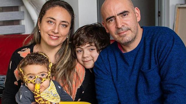 Papás de Borja anuncian que consiguieron el medicamento para su hijo