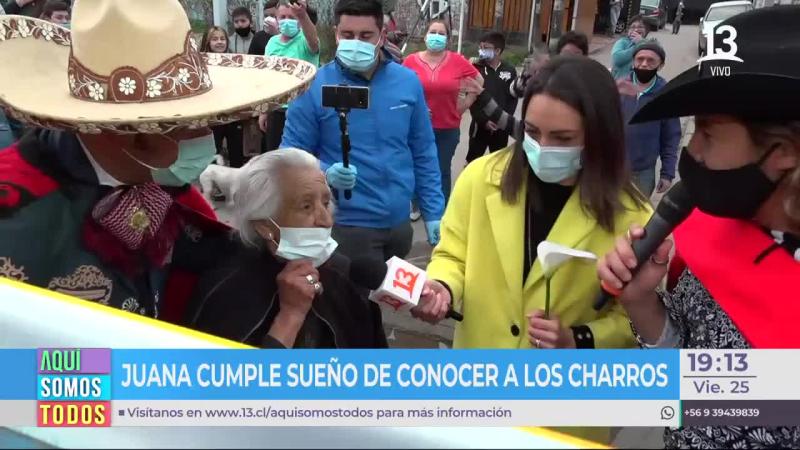 Abuela coqueta se robó la atención en “Aquí Somos Todos”