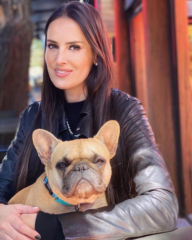 Adriana Barrientos revela opción en plebiscito con potente mensaje