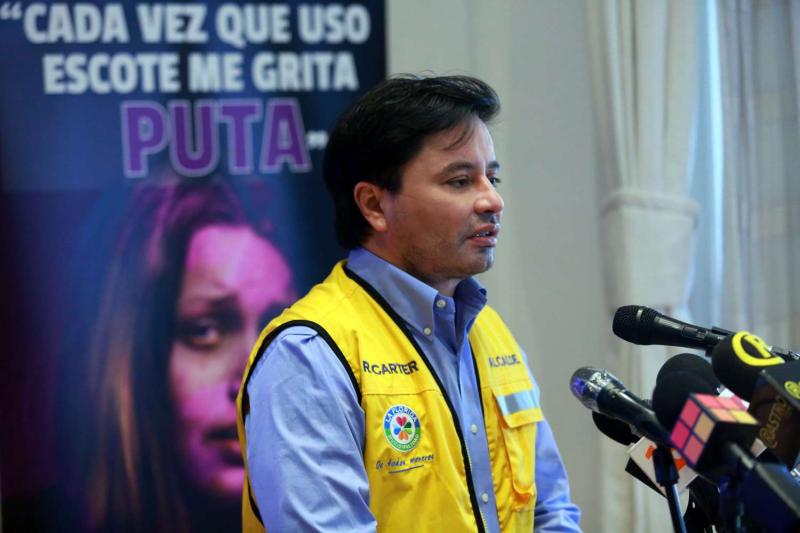 Rodolfo Carter descarta uso de bótox y revela su rutina de belleza