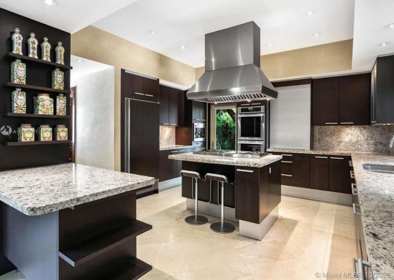 Esta es la mansión que Don Francisco puso a la venta en EE.UU.