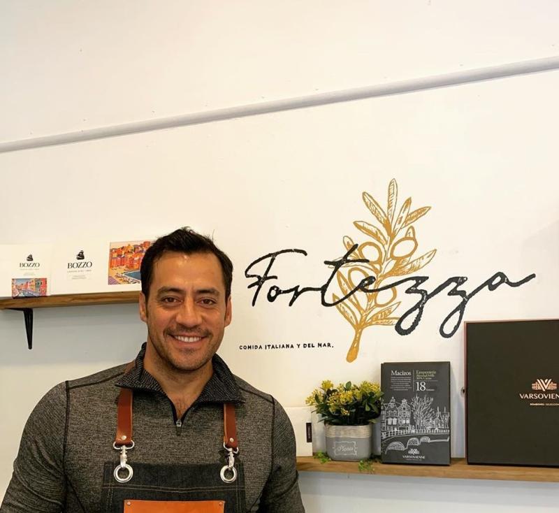 Fran Ayala y Hotuiti