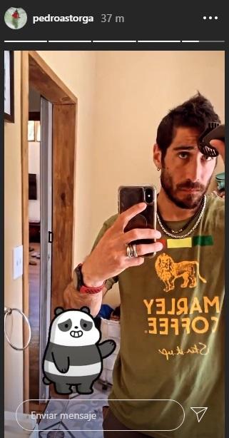 Pedro Astorga muestra cambio de look a medias