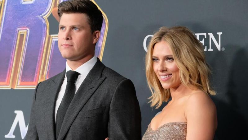 Scarlett Johansson y Colin Jost
