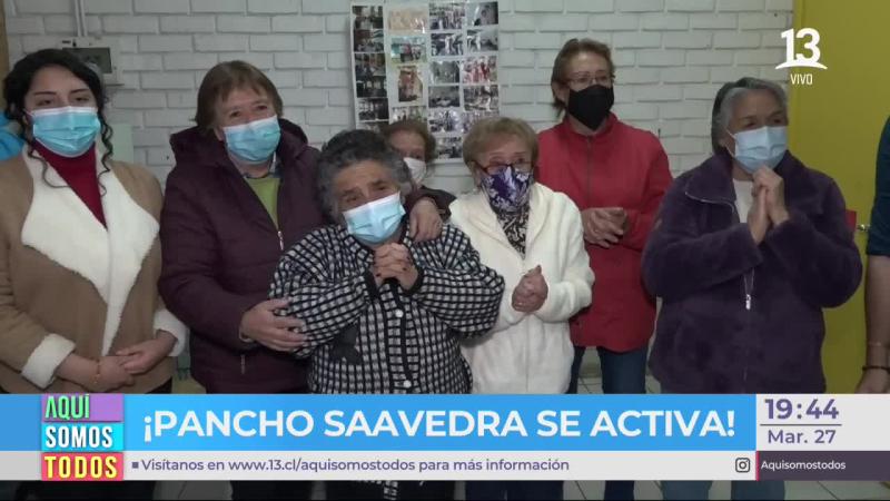 Pancho Saavedra emociona a grupo de abuelitas con video sorpresa