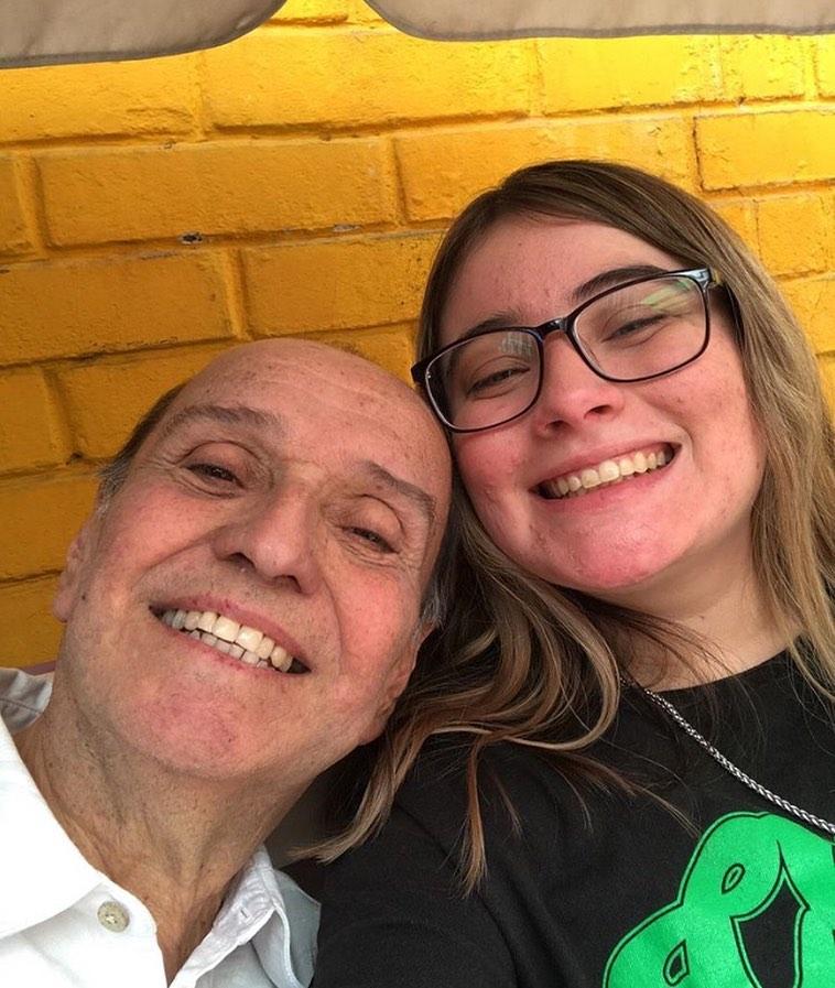 Hija de Pato Frez desclasifica el primer mes sin su padre