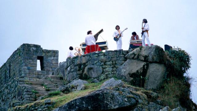 Vocalista de Los Jaivas agradece a Sergio Lagos en pantalla