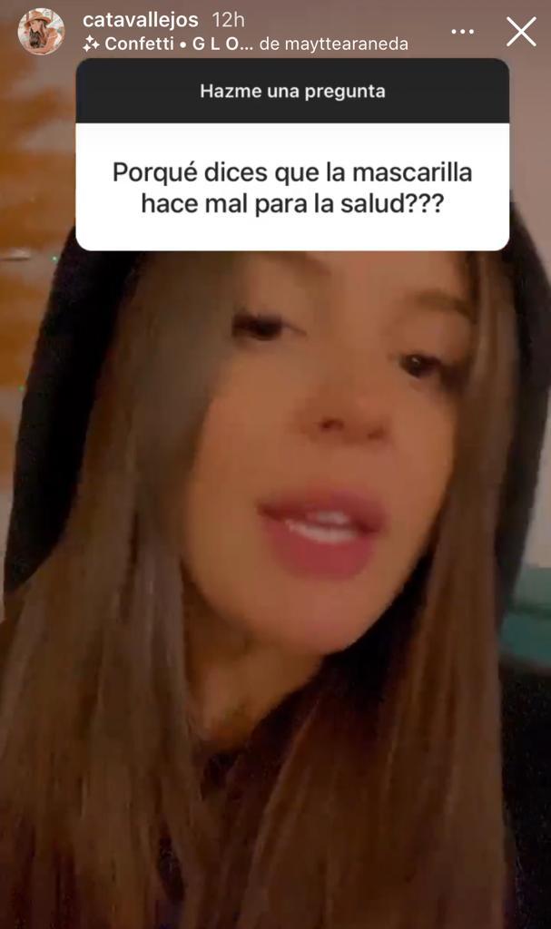 Cata Vallejos se disculpa por decir que usar mascarilla hace “pésimo”