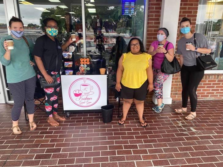 Kristina Kinsey y su café