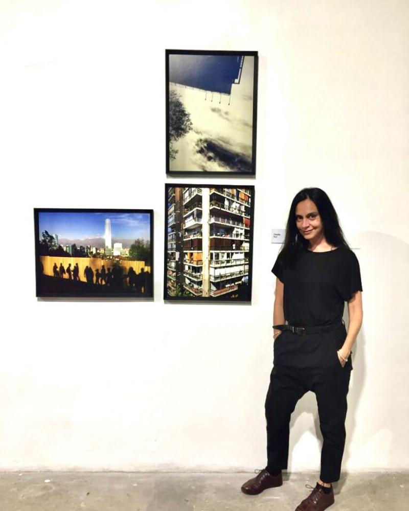 Detienen a Claudia Burr por asistir a fiesta clandestina en Recoleta